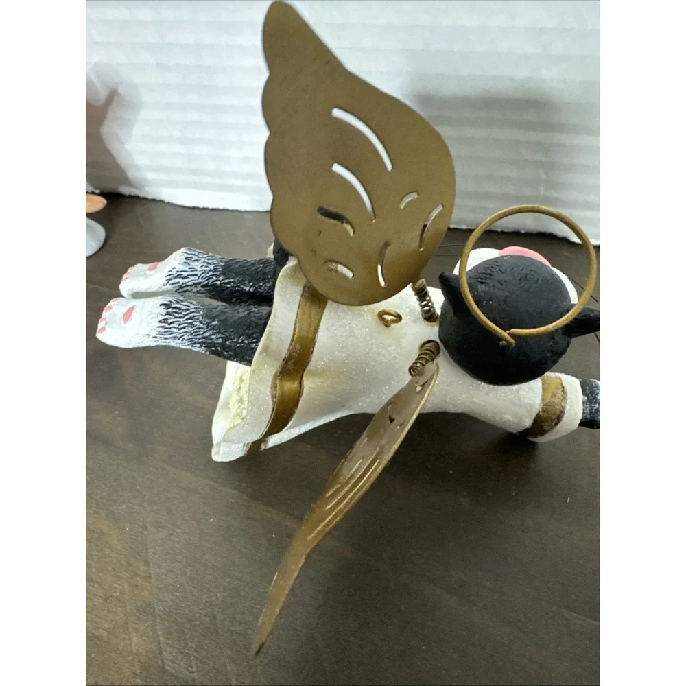 The Unbranded Brand whimsical flying